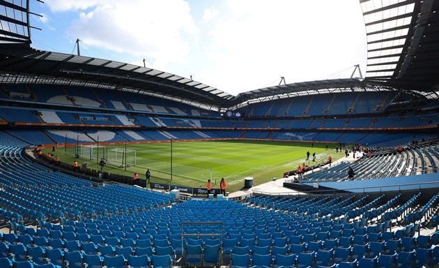 Man City có thể bị tước danh hiệu. (Ảnh: EPA Images)