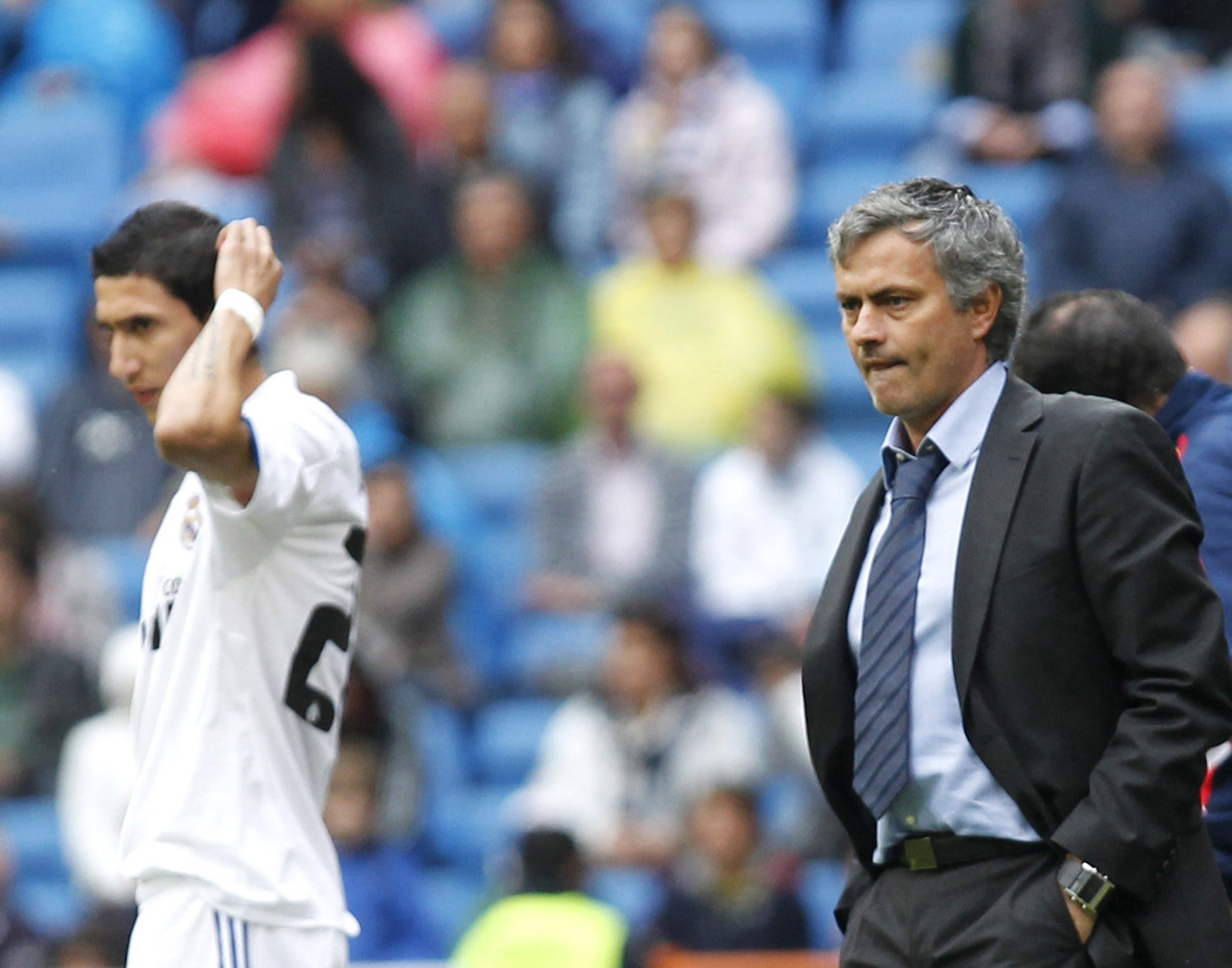Di Maria trở thành mũi khoan bên hành lang cánh. (Ảnh: EPA Images)