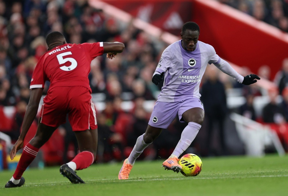 Yankuba Minteh từng được Liverpool theo đuổi. Ảnh: EPA.