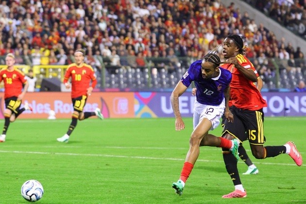 Nathan Ngoy - 6.6: Có pha suýt kiến tạo nguy hiểm, thi đấu lăn xả ở trung tâm hàng thủ.