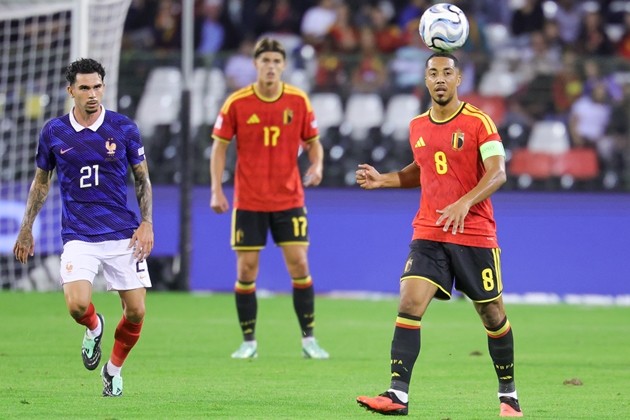Tielemans cũng có màn trình diễn tích cực. Ảnh: EPA