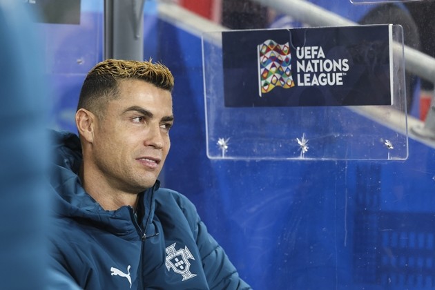 Ảnh hưởng truyền thông của Cristiano Ronaldo là quá lớn. Ảnh: EPA/PAULO NOVAIS