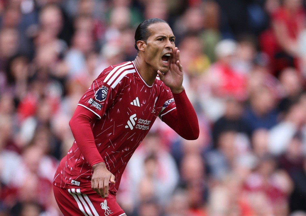 Liverpool chưa có quyết định cho tương lai của Van Dijk. Ảnh: EPA IMAGES. 