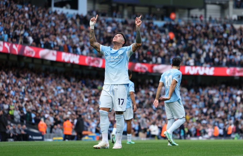 Enzo cảm thấy hạnh phúc với cuộc sống tại Man City. Ảnh: EPA/ADAM VAUGHAN.