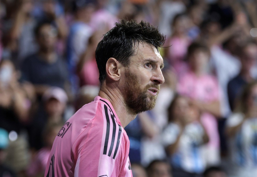 Messi mua lại CLB https://bongda.com.vn/doi-bong/1789/overview/eldense