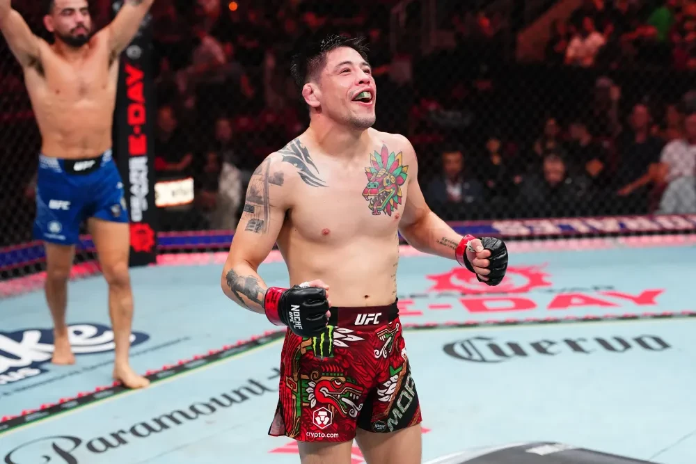 Brandon Moreno thi đấu tại Noche UFC
