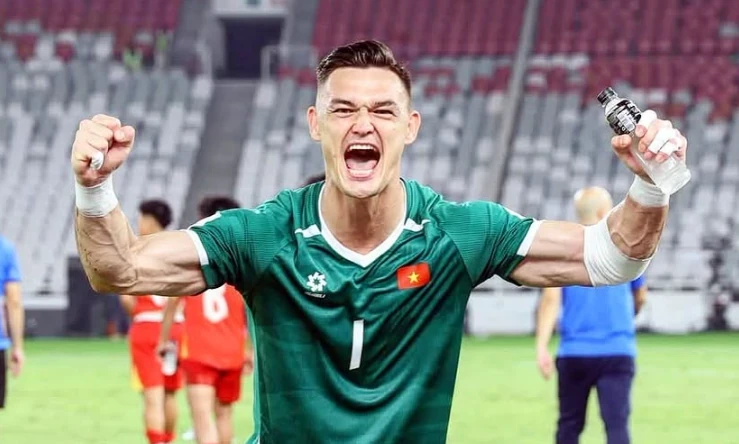 Thủ môn Patrik Lê Giang trong màu áo tuyển Việt Nam. Ảnh: Facebook nhân vật.