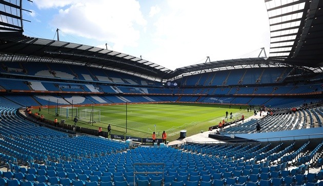 Giới chủ Man City chao đao vì bị Ngoại hạng Anh buộc tội. (Ảnh: EPA Images)