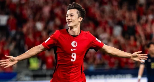 Matthew Orr mở tỷ số cho Hồng Kông. Ảnh: Fanpage Liên đoàn bóng đá Hồng Kông.