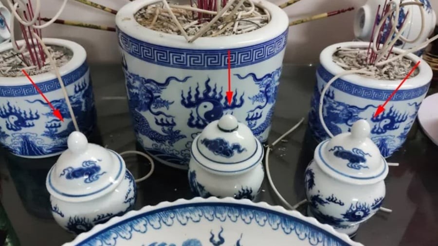 Cách đặt 3 hũ gạo, muối, nước trên bàn thờ đúng nhất