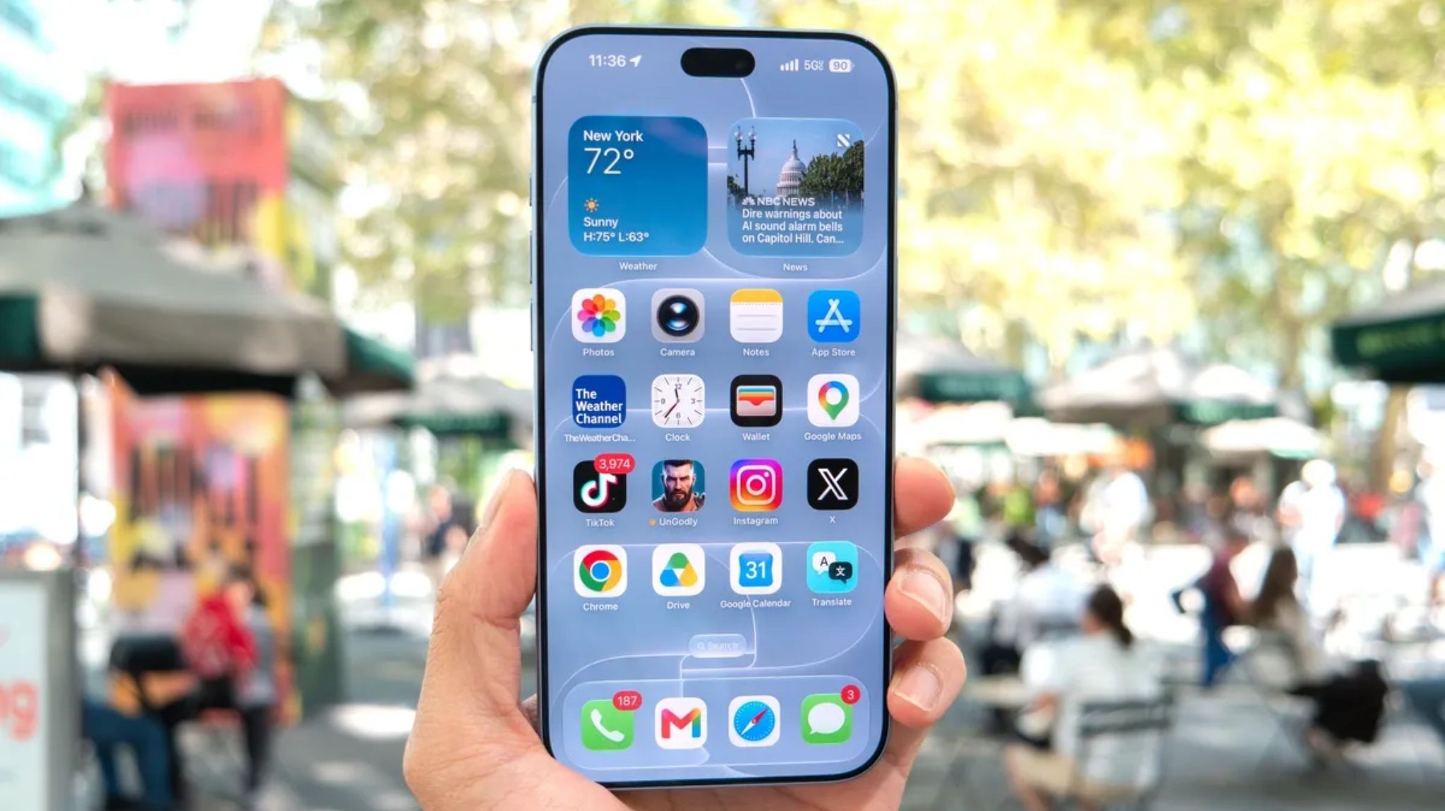 gioi-han-sac-80-co-that-su-giup-pin-iphone-18-pro-max-ben-hon-2-thegioididong.jpg
