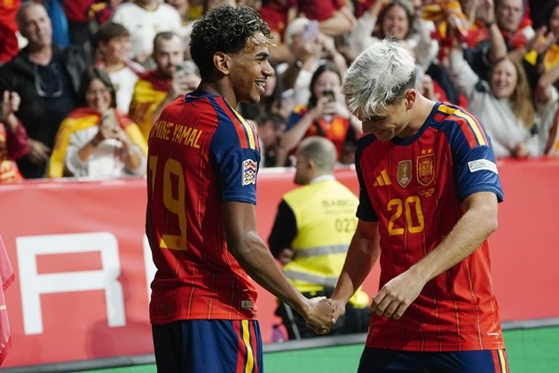 Lamine Yamal là ngôi sao số một trên tuyển Tây Ban Nha. Ảnh: EPA/PACO PAREDES