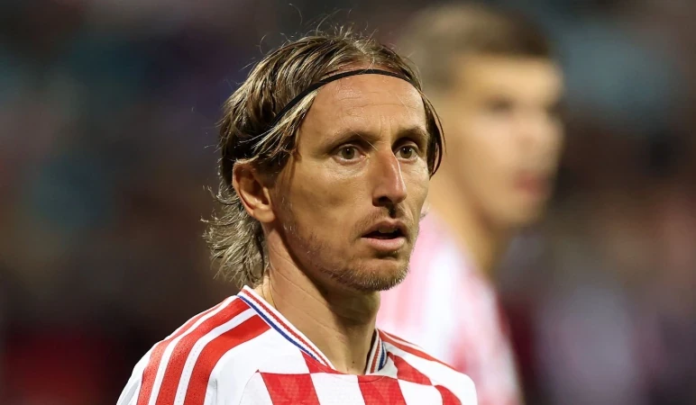 Modric cùng đồng đội phơi áo 0-7 trước Anh. Ảnh: Carl Recine/Getty Images.