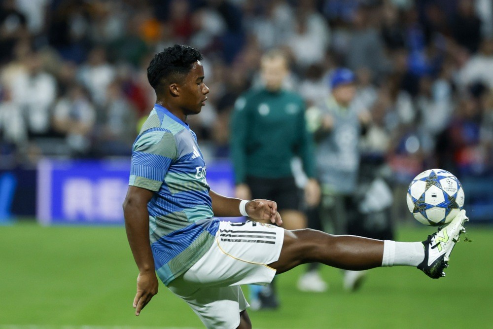 Endrick không được Mourinho trao cơ hội. Ảnh: EPA IMAGES. 