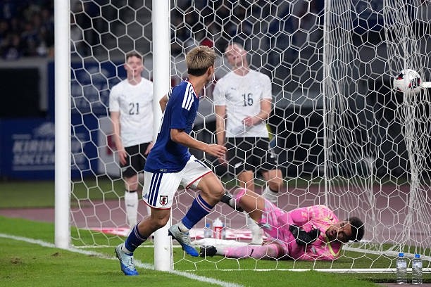 Ritsu Doan ghi bàn thắng quyết định giúp Nhật Bản đánh bại New Zealand. Ảnh: Koji Watanabe/Getty Images.