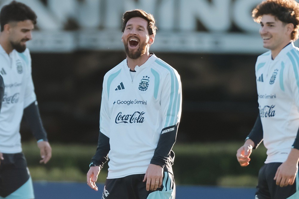 Messi chuẩn bị có trận cuối cho Argentina. Ảnh: EPA.