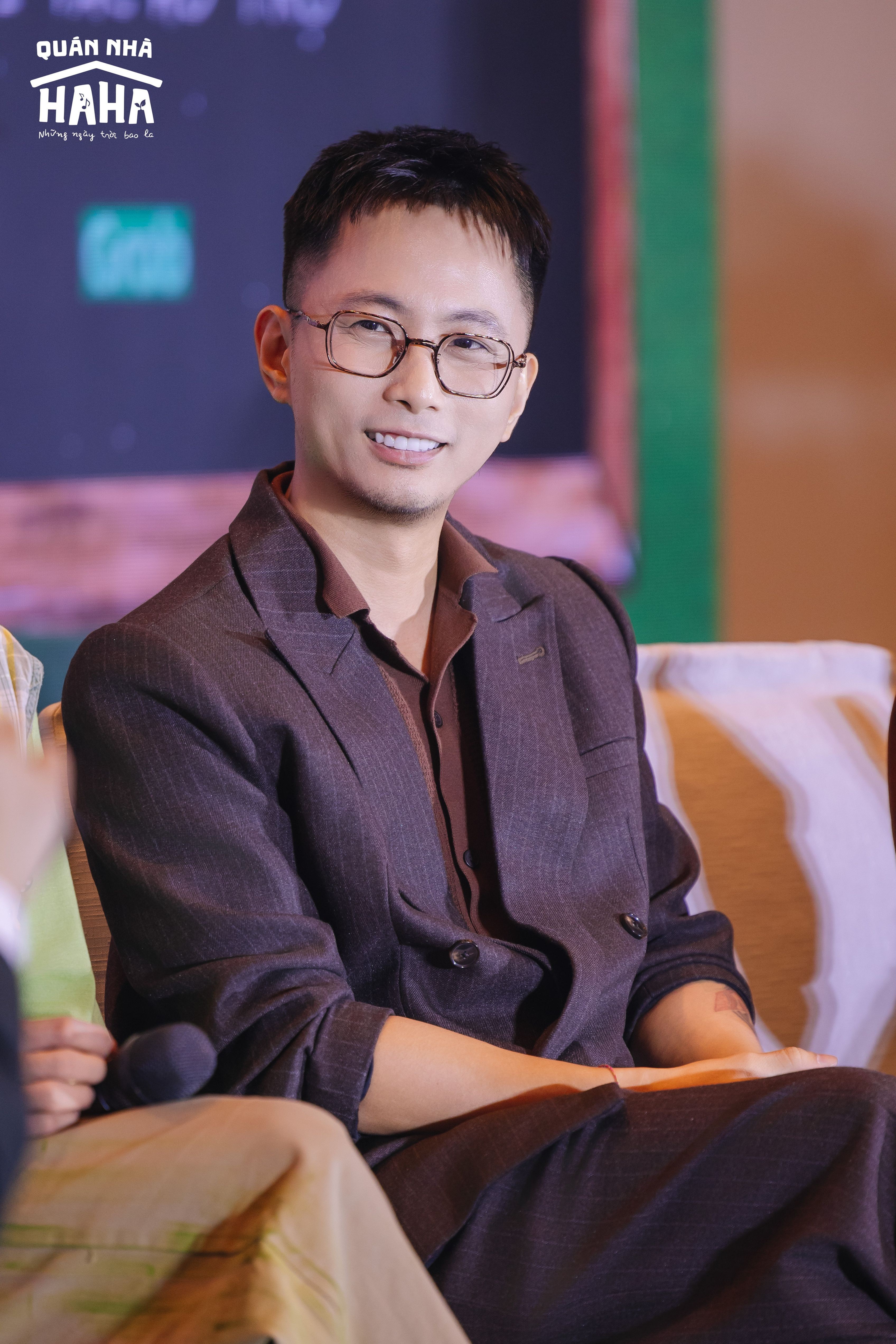 R5HM6021.jpg
