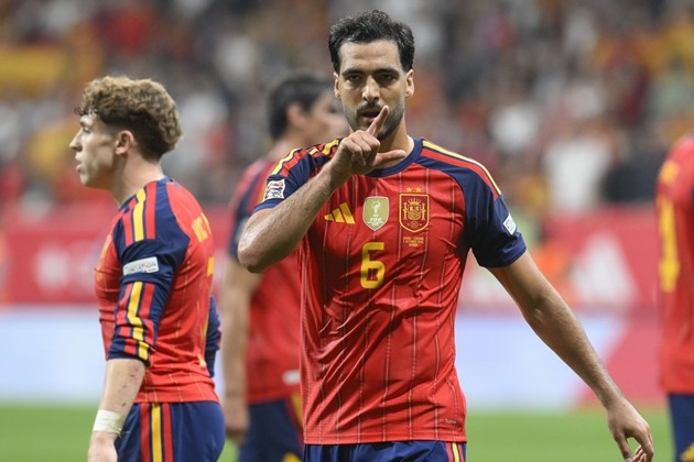 Mikel Merino thêm một lần tỏa sáng từ băng ghế dự bị. Ảnh: EPA/ELOY ALONSO