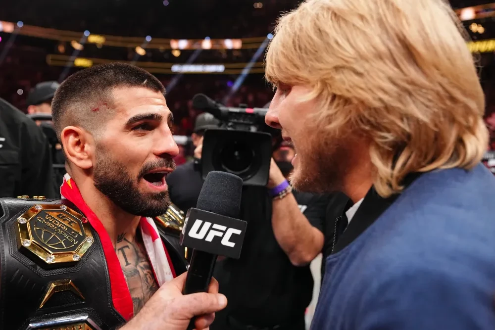Ilia Topuria và Paddy Pimblett face off