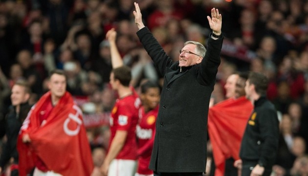 Sir Alex vẫn dõi theo Man United. Ảnh: Bradley Ormesher - The Times