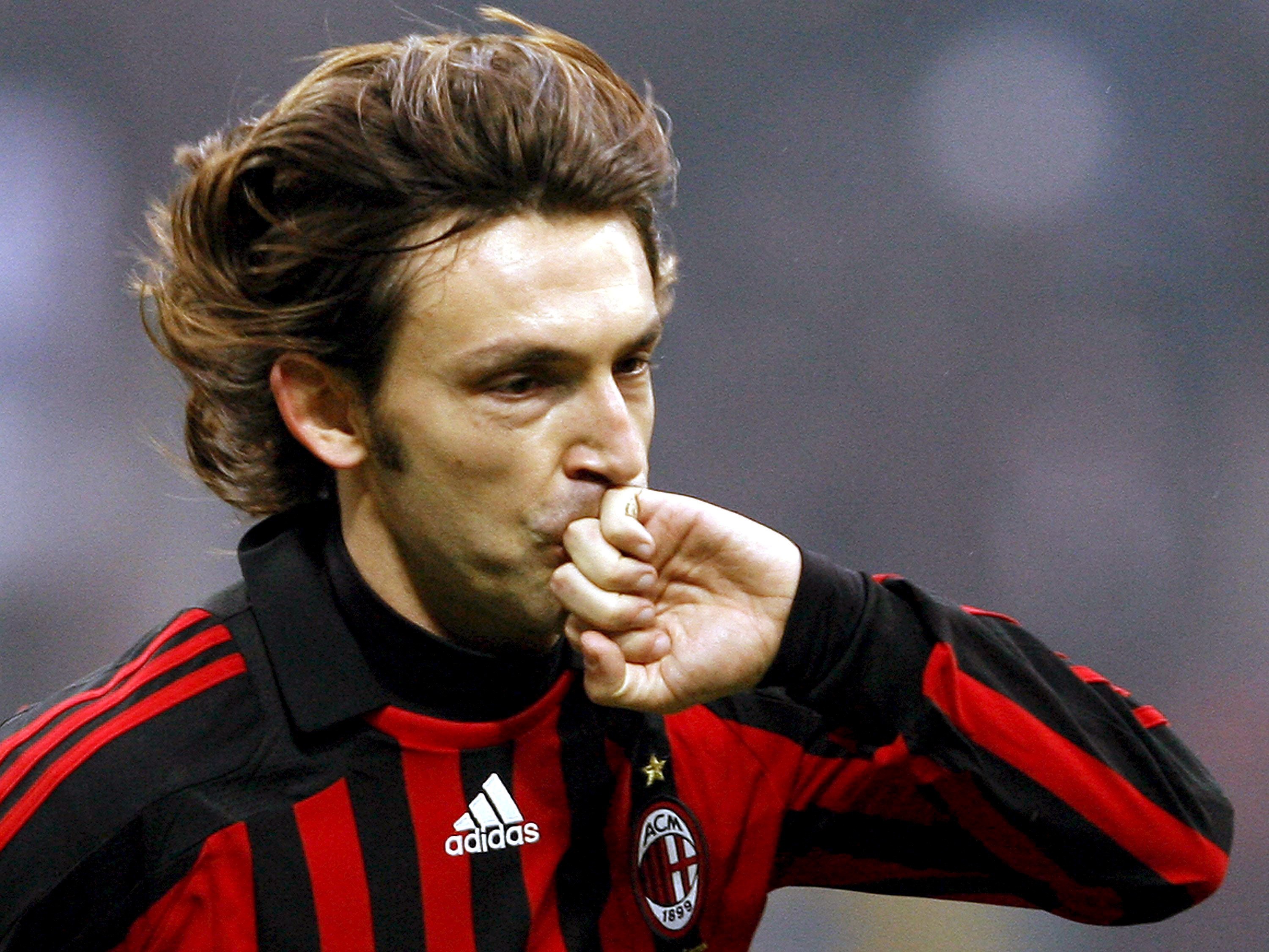 Milan ngần ngại trao Pirlo bản hợp đồng dài hạn. (Ảnh: EPA Images)