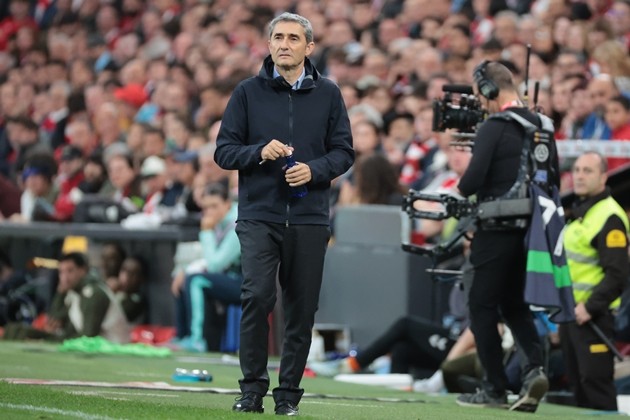 HLV Valverde là người phù hợp để thay thế Michael Carrick? Ảnh: EPA