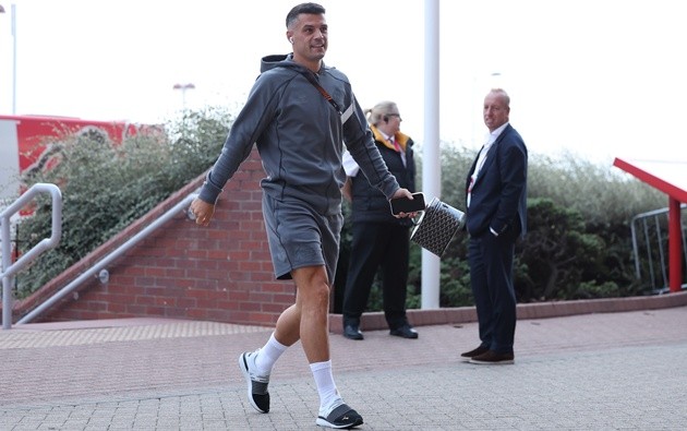 Xhaka nộp phạt vì dùng