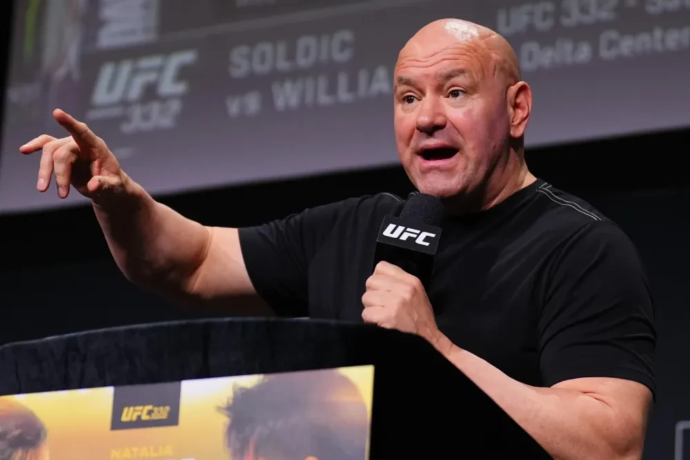 Dana White tại buổi họp báo