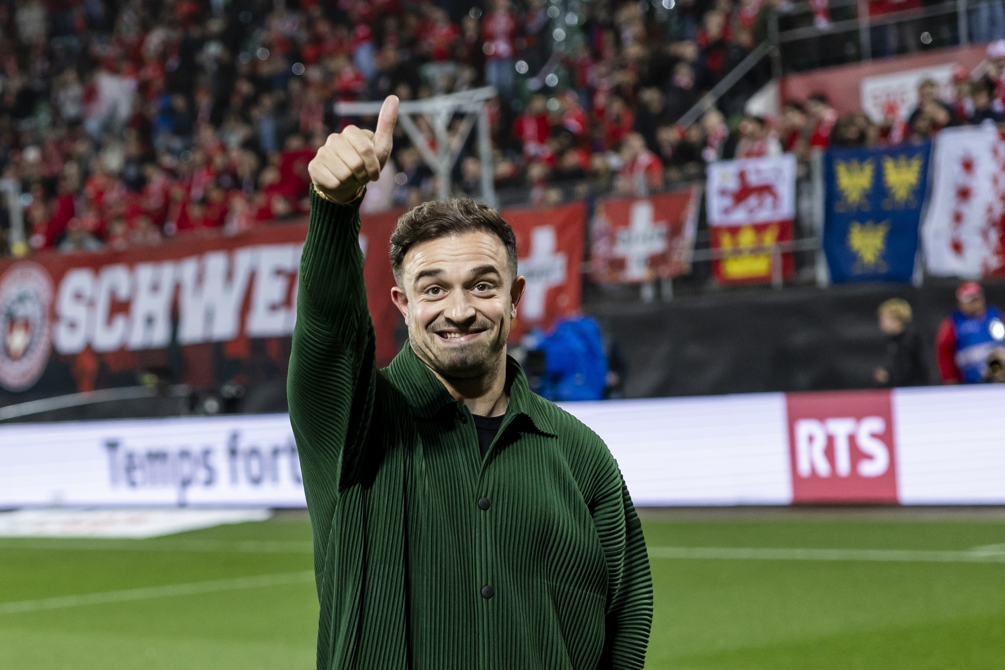 Từ những bước chạy đầu tiên đến ngày trở về Basel. (Ảnh: EPA Images)