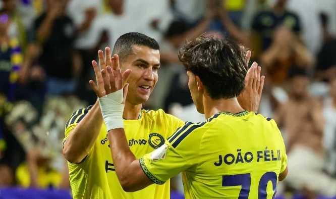 Ronaldo lập công cho Al Nassr. Ảnh: Abdullah Ahmed/Getty Images.