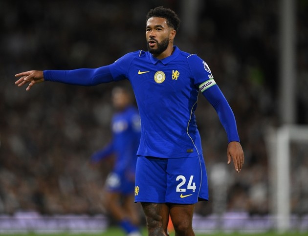 Reece James là quân bài đa năng. Ảnh: EPA.