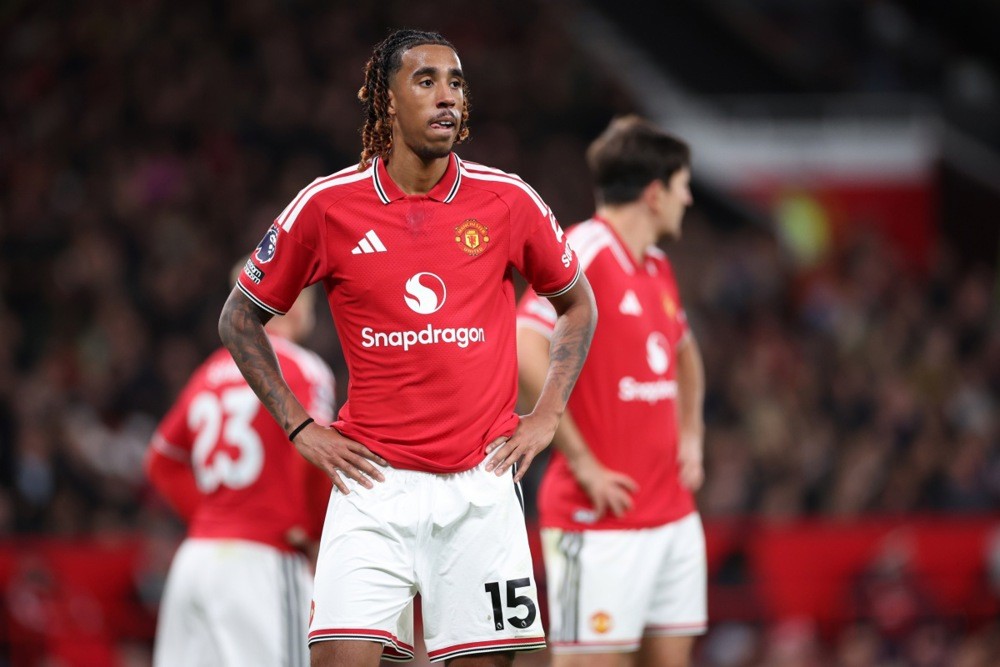 Manchester United lại có thêm một màn trình diễn thất vọng. EPA/Adam Vaughan.