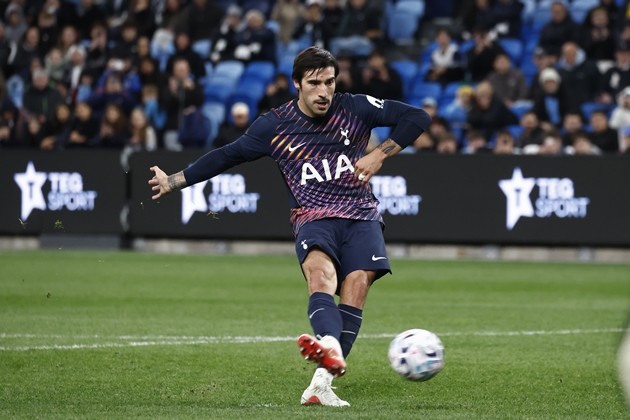 Sandro Tonali nhận nhiều áp lực sau thương vụ chuyển đến Tottenham Hotspur. Ảnh: EPA