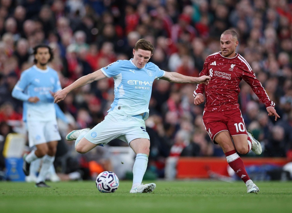 Liverpool bị hủy diệt ngay trên sân nhà. Ảnh: EPA IMAGES. 