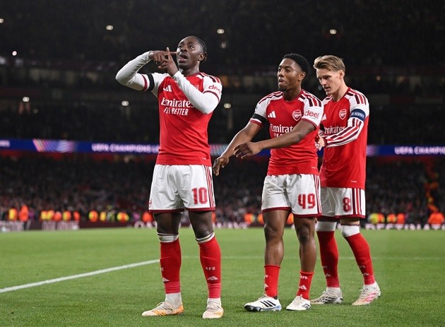 Eberechi Eze - 7.9: Bùng nổ trong hiệp hai với cú dứt điểm đẳng cấp nâng tỷ số lên 2-0, liên tục làm khổ hàng thủ đối phương. Ảnh: EPA.