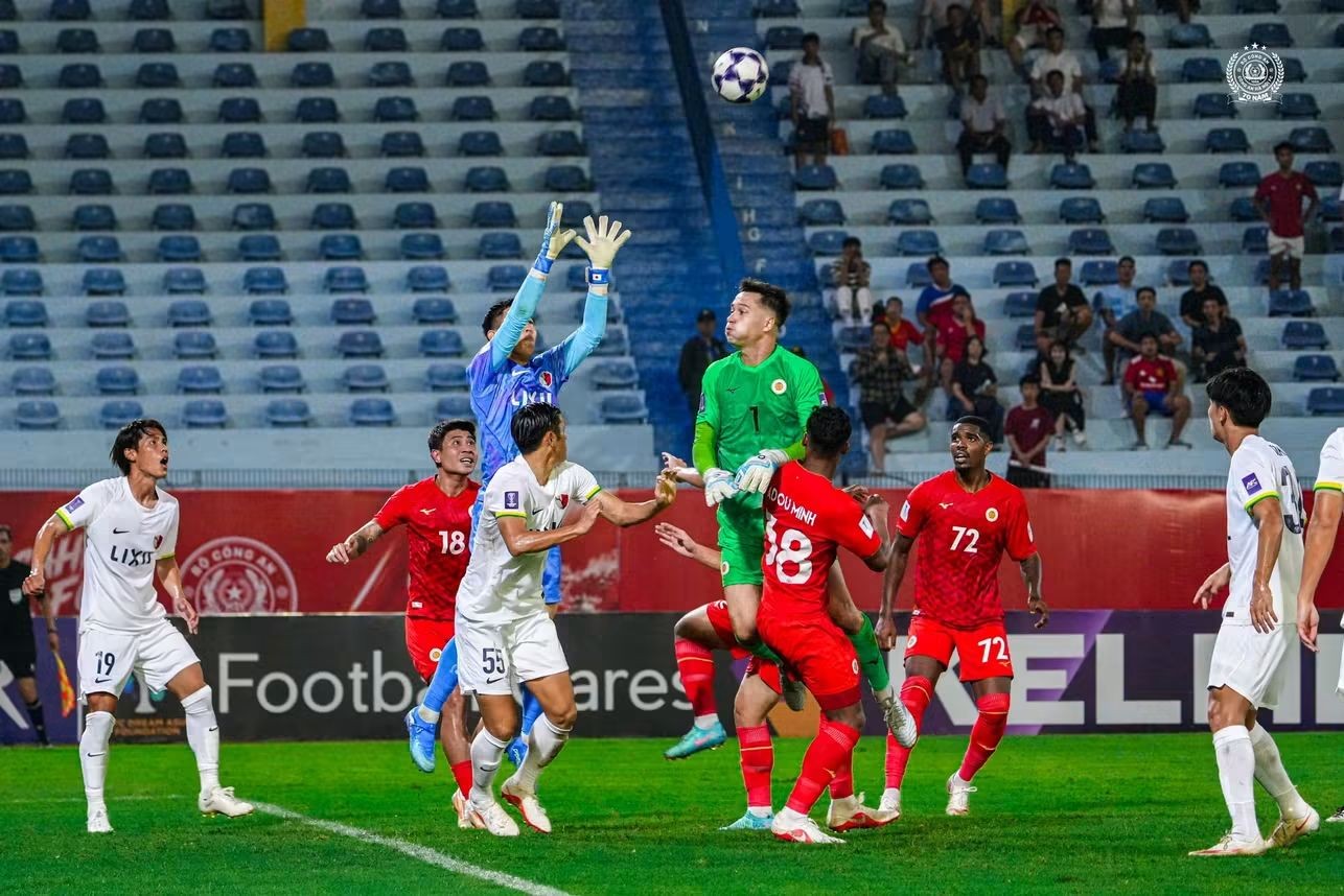 CAHN đã thi đấu sòng phẳng trước Kashima. Ảnh: CLB Công an Hà Nội.