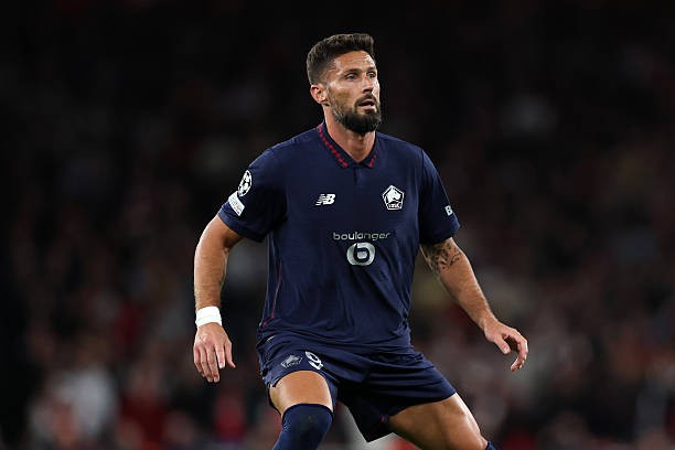 Giroud trở lại Emirates. Ảnh: Justin Setterfield/Getty Images.