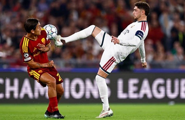 Federico Valverde (6.9): Mang băng đội trưởng và duy trì nguồn năng lượng dồi dào, dù đôi lúc thất thế trước tuyến giữa đông đúc của đối phương. Ảnh: Antonio Villalba/Real Madrid via Getty Images.