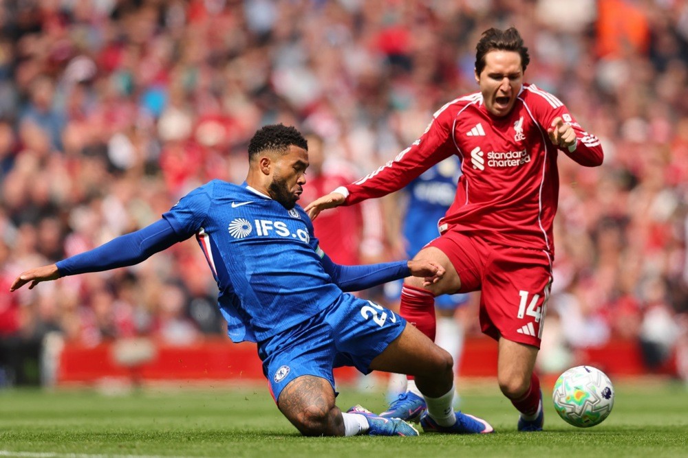 Chấn thương là vấn đề lớn của Reece James. Ảnh: EPA.