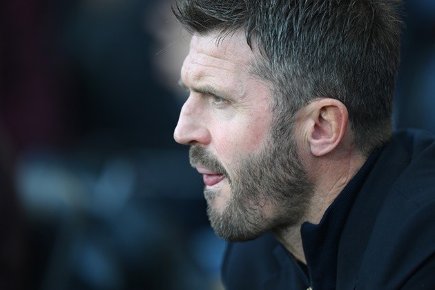 HLV Carrick xác nhận Man Utd đã giải quyết xong vụ Martinez. Ảnh: EPA