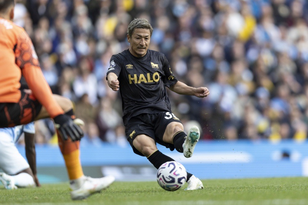 Chưa kịp hân hoan sau bàn mở tỷ số, Man City đã phải nhận 