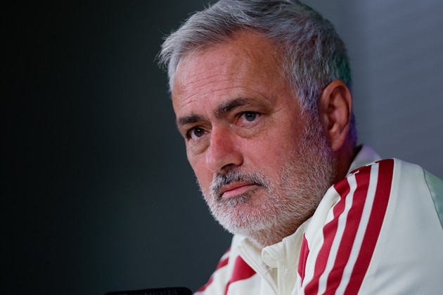 Jose Mourinho tự tin vào đội hình Real Madrid. Ảnh: EPA/Daniel Gonzalez