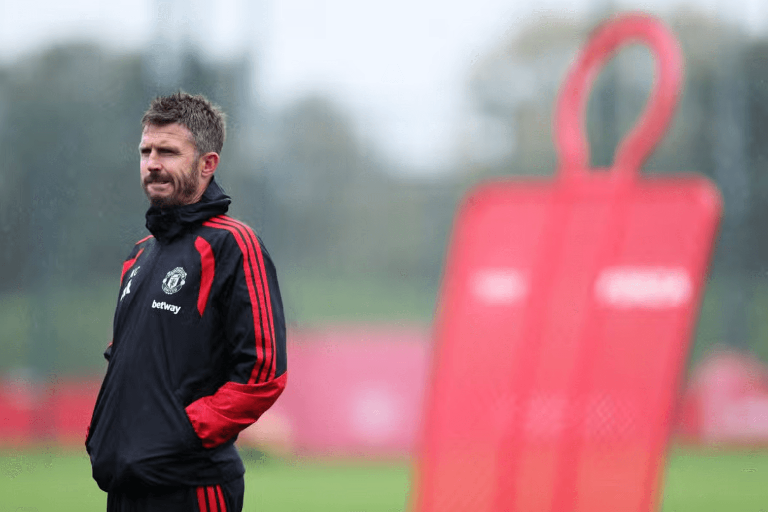 Michael-Carrick.png