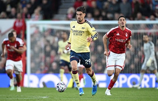 Tiền đạo: Kai Havertz (6.5 điểm) Thi đấu tròn vai trong nhiệm vụ gây sức ép khi không bóng, nhưng Havertz lại thiếu đi sự sắc sảo và sức sống cần thiết trong các pha dứt điểm hoặc phối hợp tấn công.