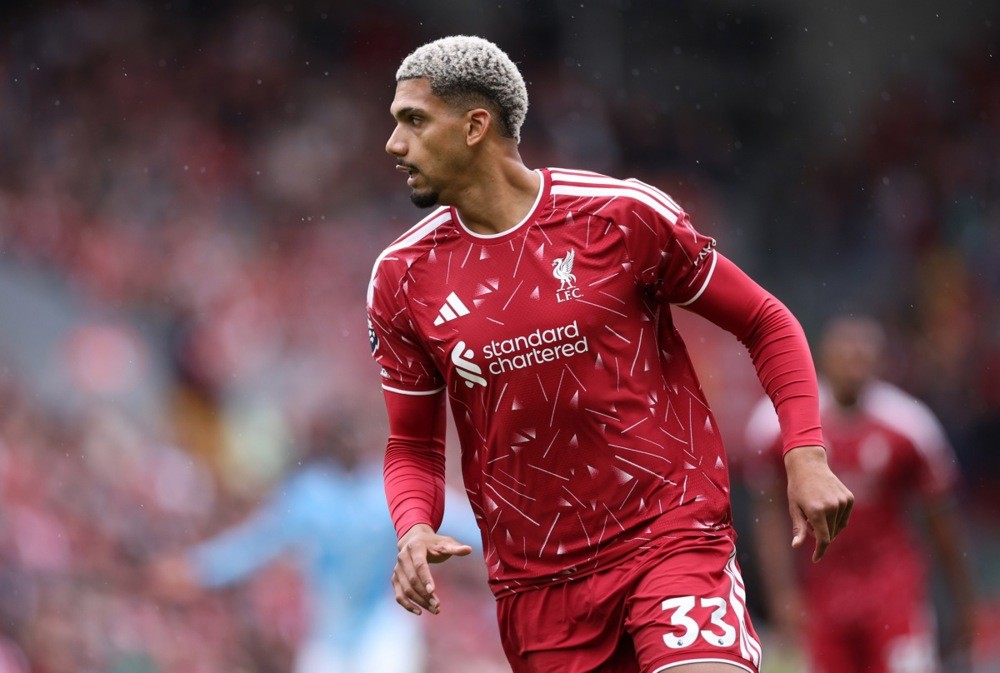 Ronald Araujo đang hòa nhập tốt tại Liverpool. Ảnh: EPA/Adam Vaughan.