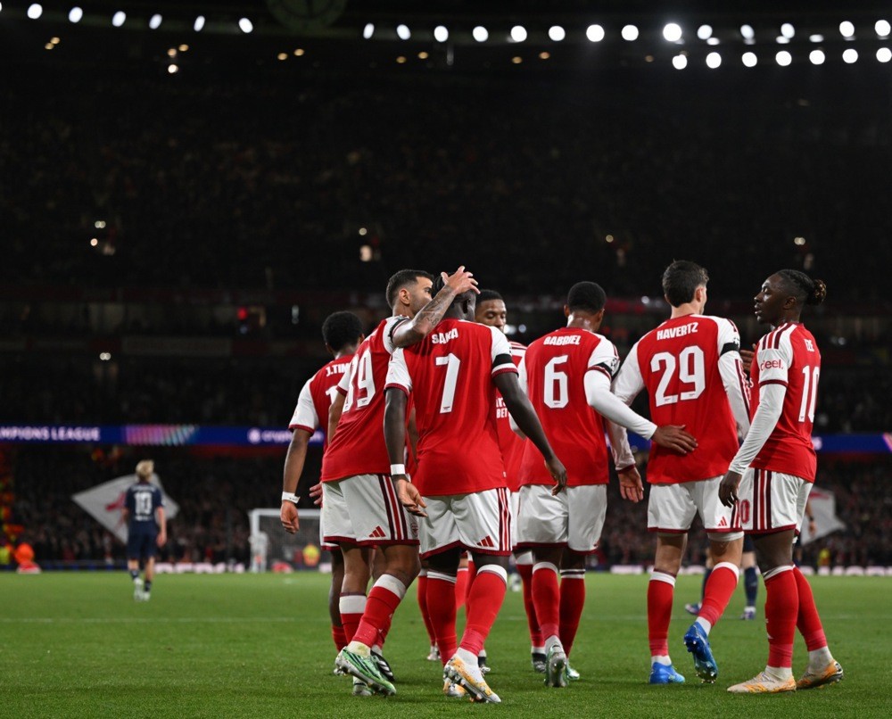 Arsenal sẽ có chuyến hành quân đầy khó khăn đến sân của Bayern Munich. Ảnh: EPA.