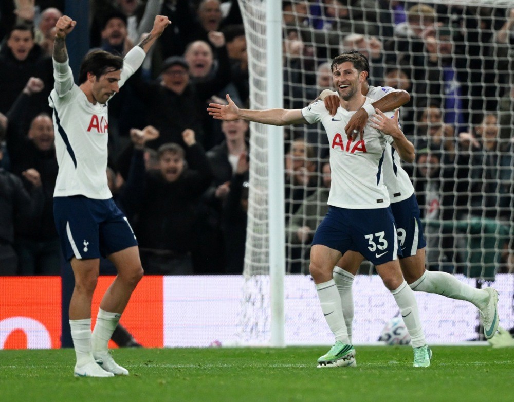 Spurs vừa có chiến thắng quan trọng trước Coventry. Ảnh: EPA.