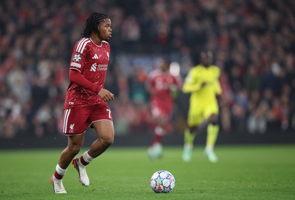 Ngumoha đã có màn trình diễn ấn tượng cho Liverpool. Ảnh: EPA.