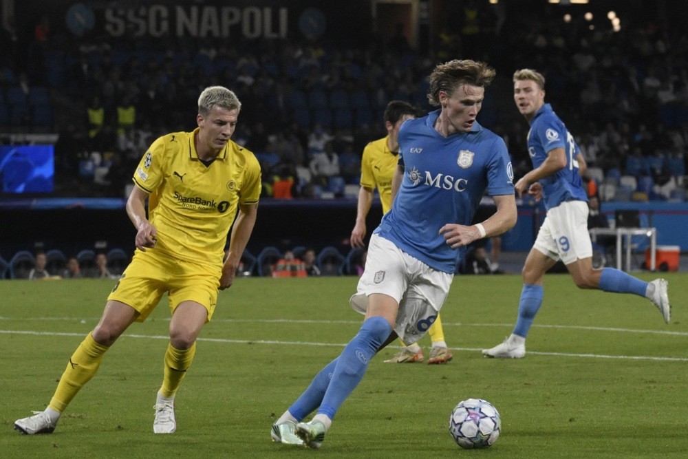  McTominay đã toả sáng với cú đúp. Ảnh: EPA.