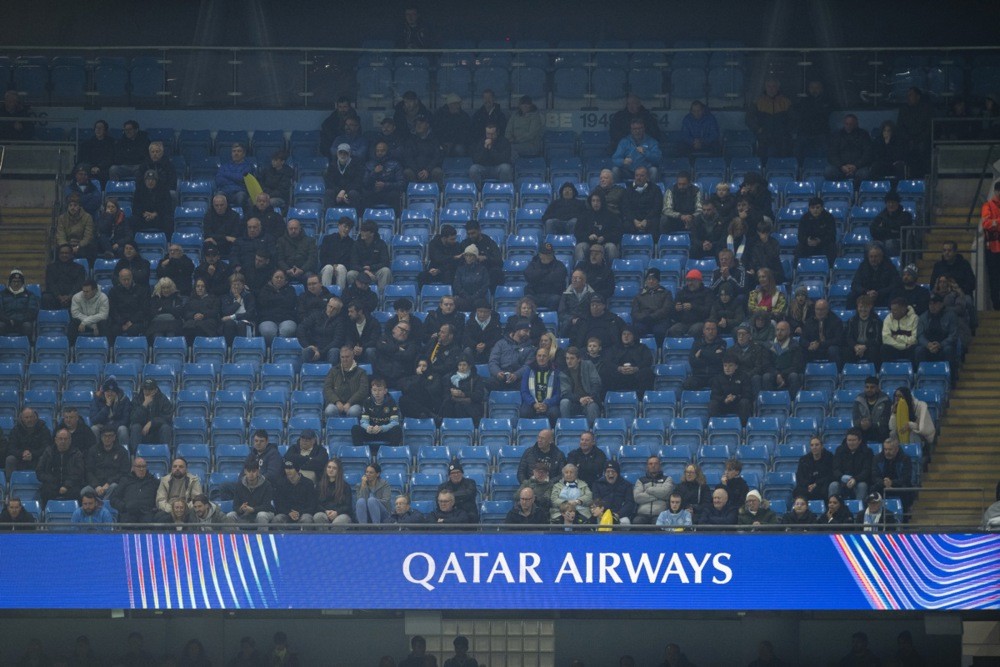 Man City có thể phải đổi chủ nếu bị kết tội. Ảnh: EPA.